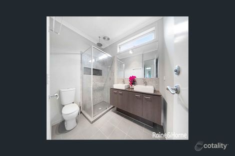15 EDSALL ST, TARNEIT, VIC 3029