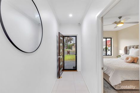 Property photo of 7B Sandpiper Chase Mawson Lakes SA 5095