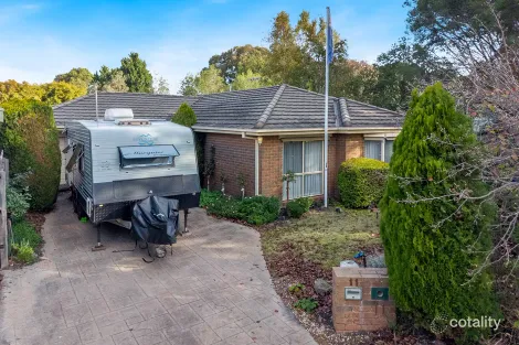 11 Hilaire Pl, Whittlesea, VIC 3757