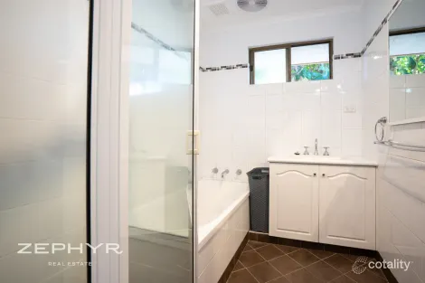 Property photo of 5 Jarvie Crescent Usher WA 6230