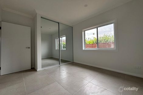 Property photo of 6A Adam Place Macquarie Fields NSW 2564