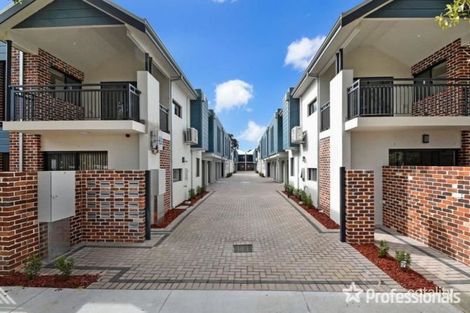 Property photo of 15/8 William Street Midland WA 6056