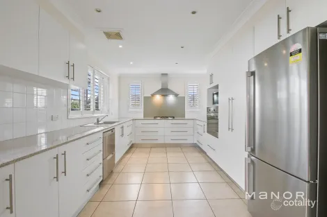 Property photo of 3 Lawson Place Castle Hill NSW 2154