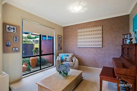 Property photo of 7 Huntingdale Court Mount Lofty QLD 4350