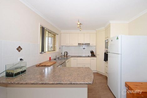 Property photo of 52 Emerald Park Way Urangan QLD 4655