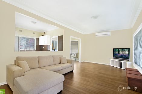 Property photo of 104 Blackman Parade Unanderra NSW 2526