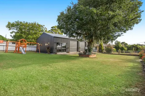 13 DOUGLAS ST, WARWICK, QLD 4370