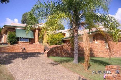 24 Watford Cres, Molendinar, QLD 4214