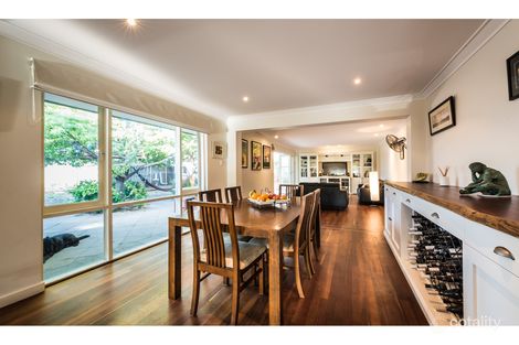 34 Wood St, White Gum Valley, WA 6162