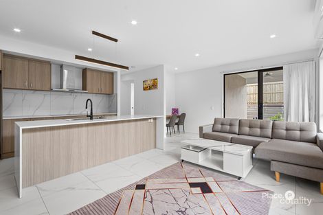 Property photo of 26 Ambrose Street Chambers Flat QLD 4133