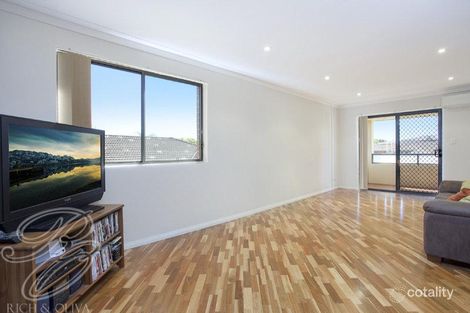 Property photo of 3/5-11 Harcourt Avenue Campsie NSW 2194