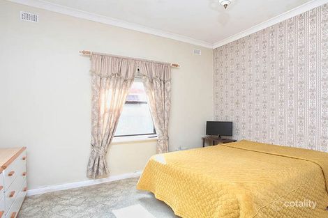 Property photo of 8 Whimpress Avenue Findon SA 5023