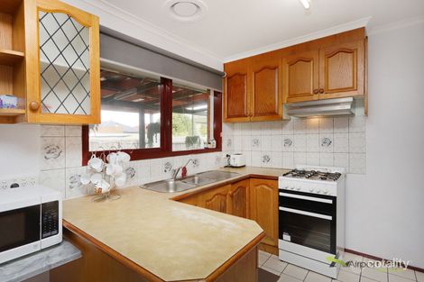Property photo of 28 Pinoak Street St Albans VIC 3021
