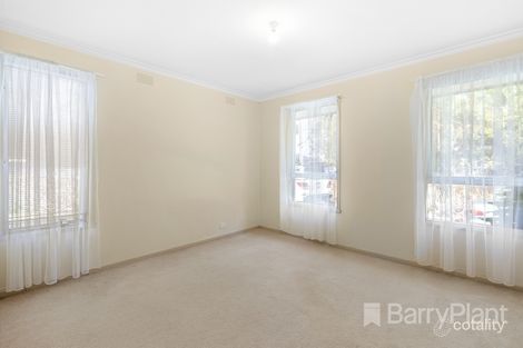 Property photo of 6 Cheviot Road Keysborough VIC 3173