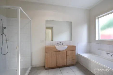 Property photo of 3/9 Baird Street Castlemaine VIC 3450