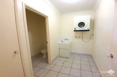 Property photo of 6 Crestridge Crescent Oxenford QLD 4210