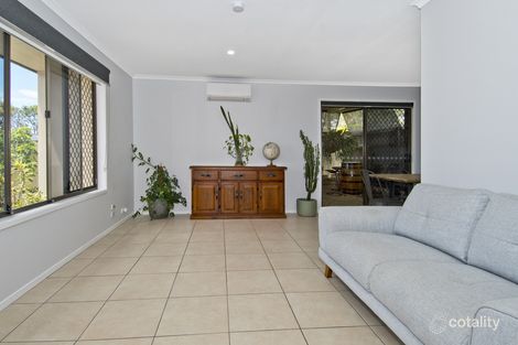 Property photo of 10 Berri Place Helensvale QLD 4212