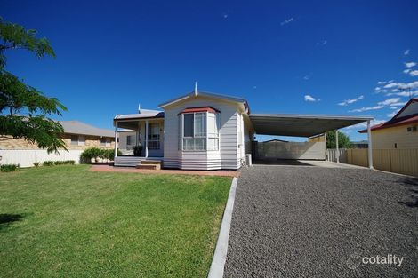 Property photo of 12 Cunningham Close Narrabri NSW 2390