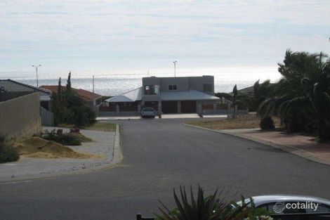 Property photo of 36 Bacchante Circle Ocean Reef WA 6027