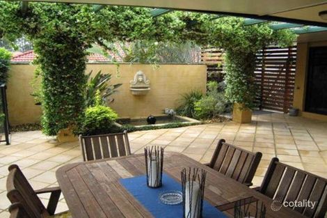 Property photo of 7 Harrow Close Bridgeman Downs QLD 4035