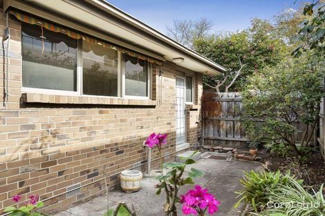 Property photo of 2/131 Rowell Avenue Camberwell VIC 3124