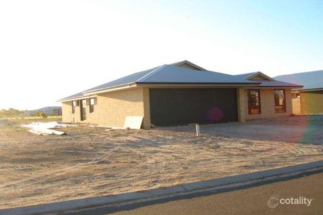 23 Hood Way, Castletown, WA 6450