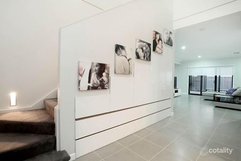 Property photo of 11 Edgerunner Circuit St Albans VIC 3021