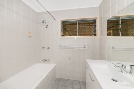 Property photo of 32 Wakeford Street Aitkenvale QLD 4814