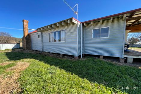 Property photo of 32N Darjeeling Road Walcha NSW 2354
