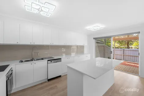Property photo of 27/20 Huth Street Labrador QLD 4215
