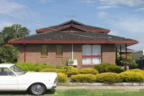 35 Ivanhoe Ave, St Albans, VIC 3021