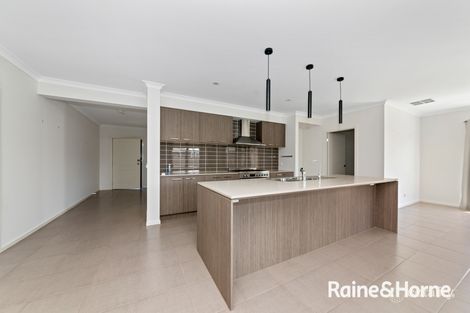 Property photo of 37 Bazadaise Drive Clyde North VIC 3978