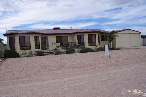 10 Andrew St, Moonta Bay, SA 5558