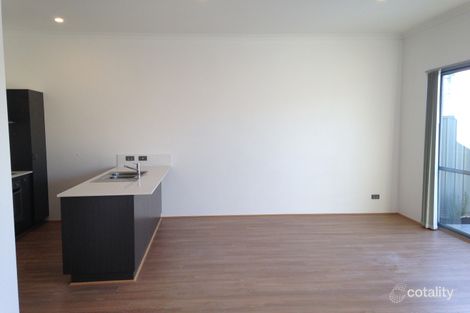 Property photo of 52 Boulton Loop Ellenbrook WA 6069