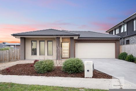Property photo of 21 Bloom Avenue Greenvale VIC 3059