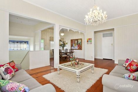 Property photo of 15 Okeden Street Toowong QLD 4066