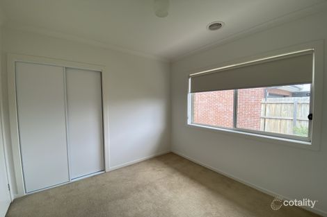 18 Canoe St, Armstrong Creek, VIC 3217