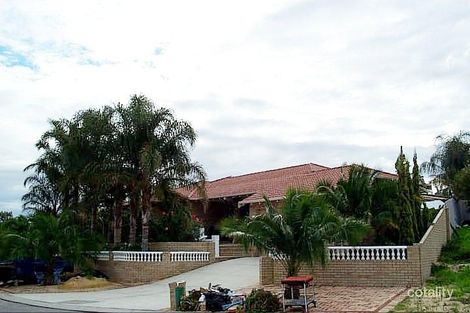 Property photo of 10 Spinnaker Crest Ballajura WA 6066