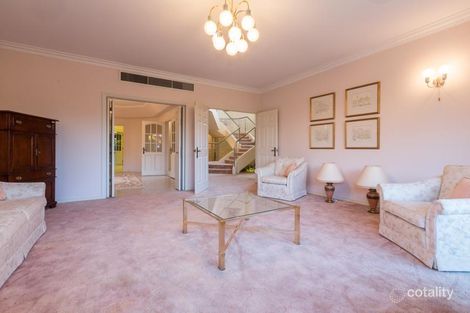 Property photo of 8 Swallow Court Churchlands WA 6018