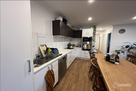 Property photo of 1/69 Cook Street Oxley QLD 4075