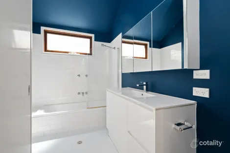 Property photo of 33 Falls Street Leichhardt NSW 2040