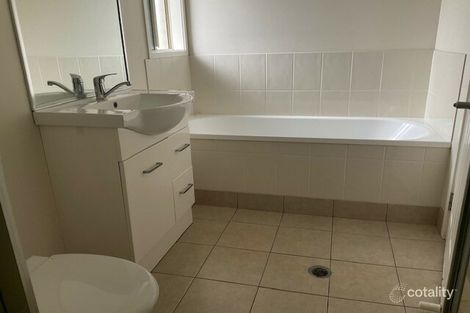 Property photo of 10 Tea Tree Rise Warwick QLD 4370
