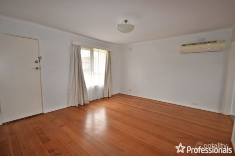 Property photo of 75 Dryden Concourse Mooroolbark VIC 3138