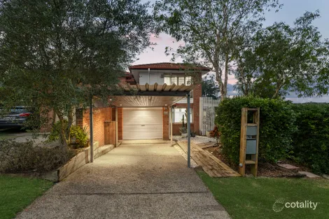 Property photo of 7 Spurs Place Sumner QLD 4074