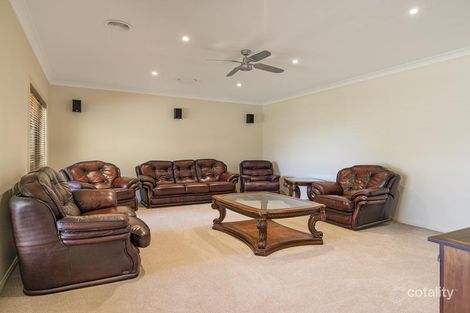 Property photo of 12 Hilton Place Dubbo NSW 2830