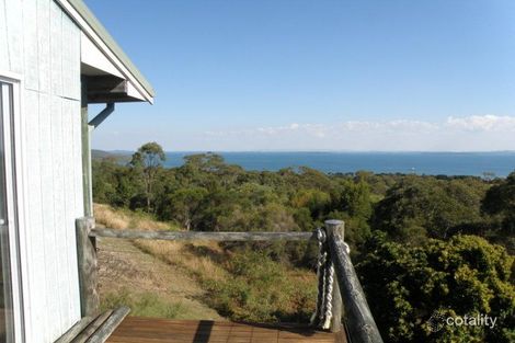 Property photo of 77 Rainbow Crescent Dunwich QLD 4183