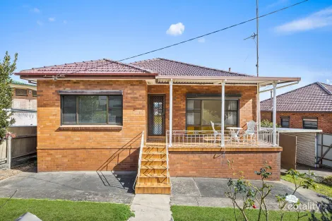 Property photo of 61 Robertson Street Port Kembla NSW 2505