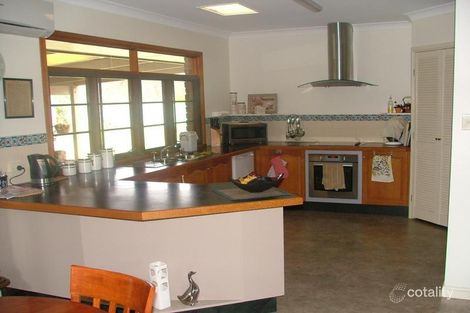Property photo of 9 Hibiscus Court Nanango QLD 4615