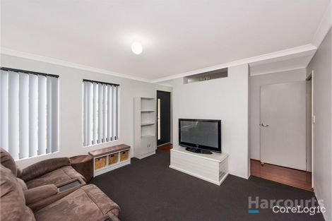 Property photo of 3 Smeaton Lane Carramar WA 6031