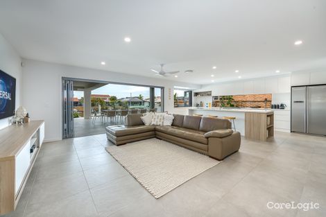 Property photo of 36 Walter Raleigh Crescent Hollywell QLD 4216